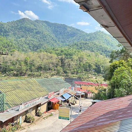 Pakbeng Guesthouse Bagian luar foto