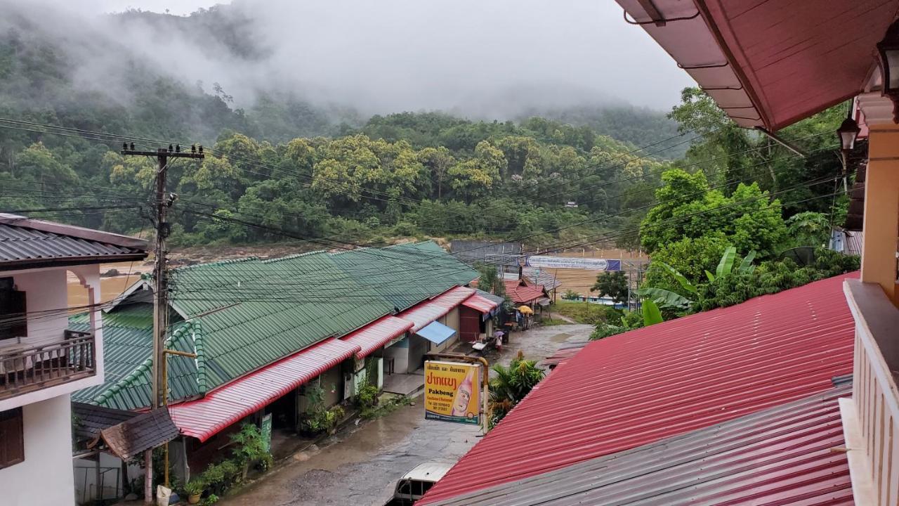 Pakbeng Guesthouse Bagian luar foto
