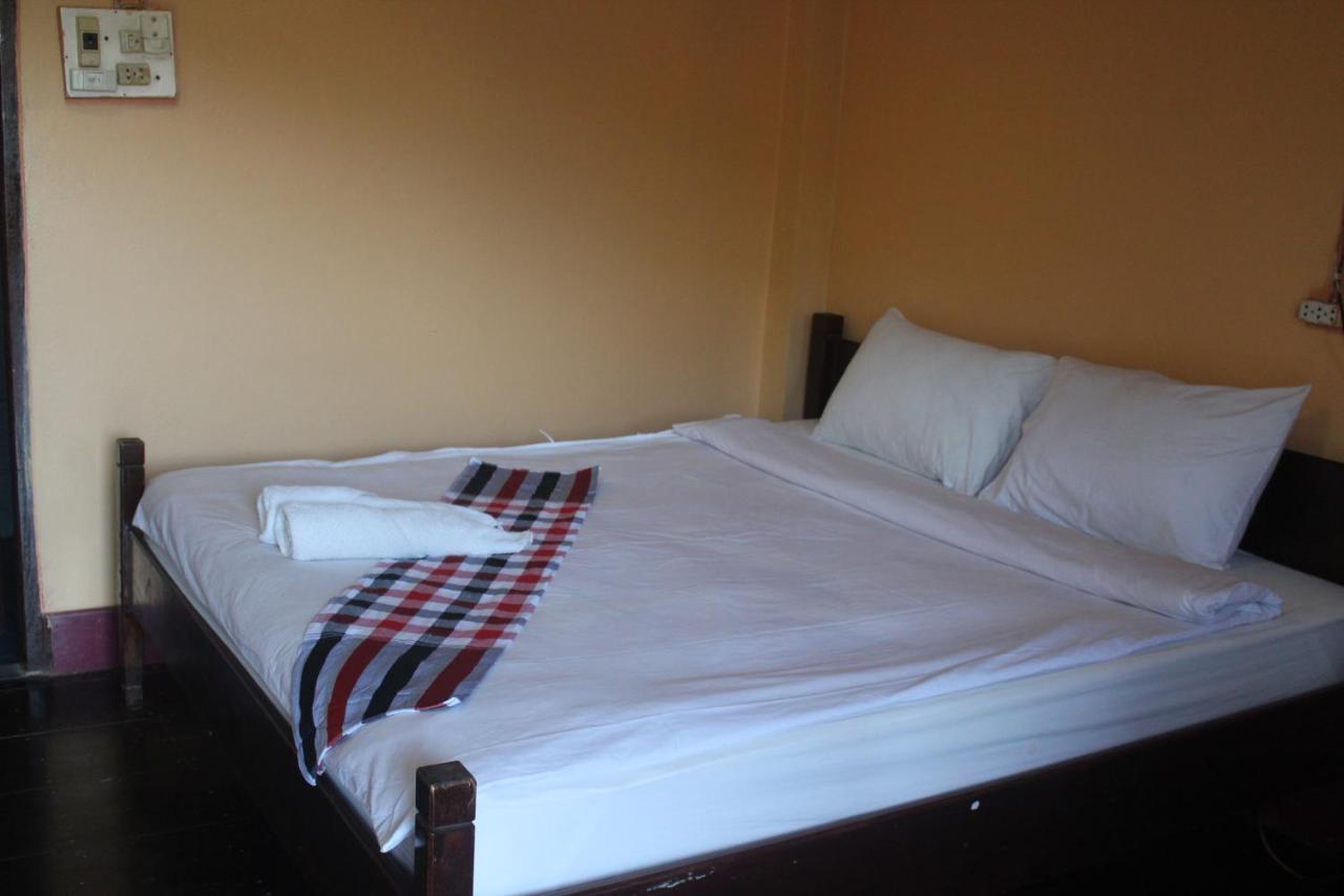Pakbeng Guesthouse Bagian luar foto